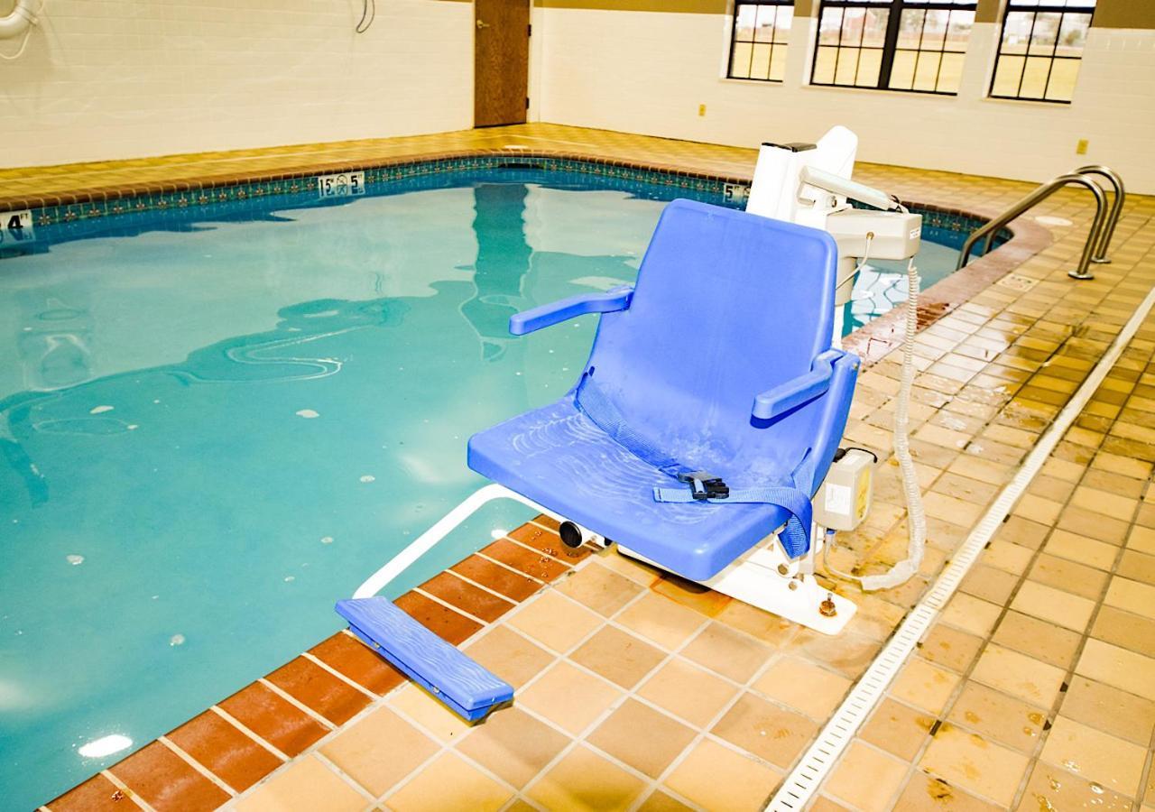 Super 8 By Wyndham Ar 3*