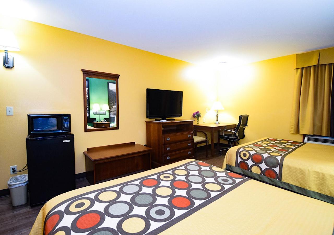 Super 8 By Wyndham Ar Hotel
