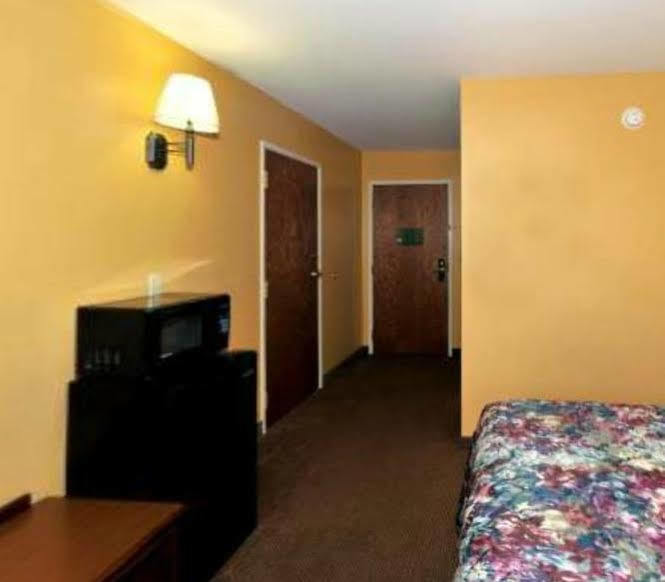 Hotel Super 8 By Wyndham Ar
