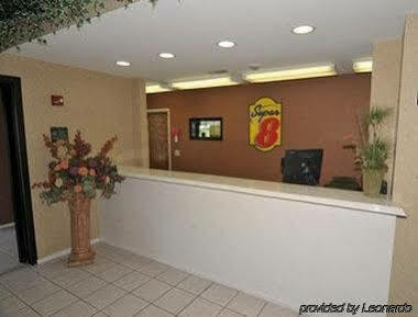 Super 8 By Wyndham Ar Hotel 3*
